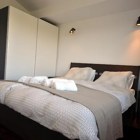 Marat Apartment *