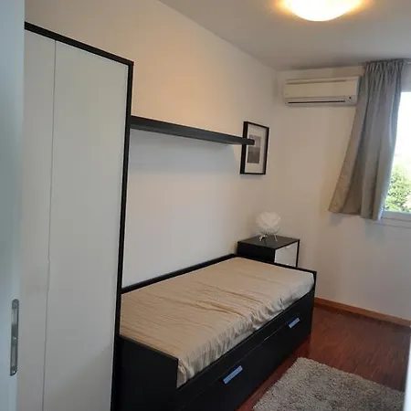 Marat Apartment *